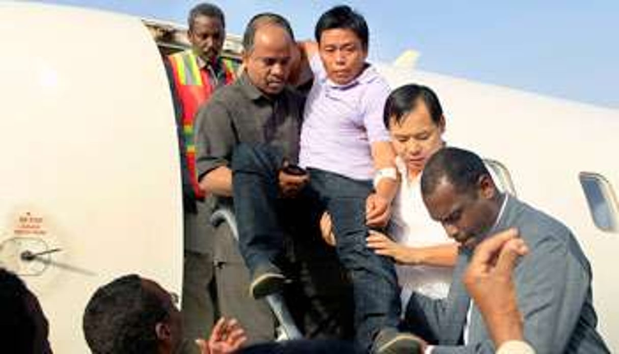 Libéré en janvier 2013, un otage chinois débarque à l’aéroport de Khartoum. © MOHAMED NURELDIN ABDALLAH/REUTERS