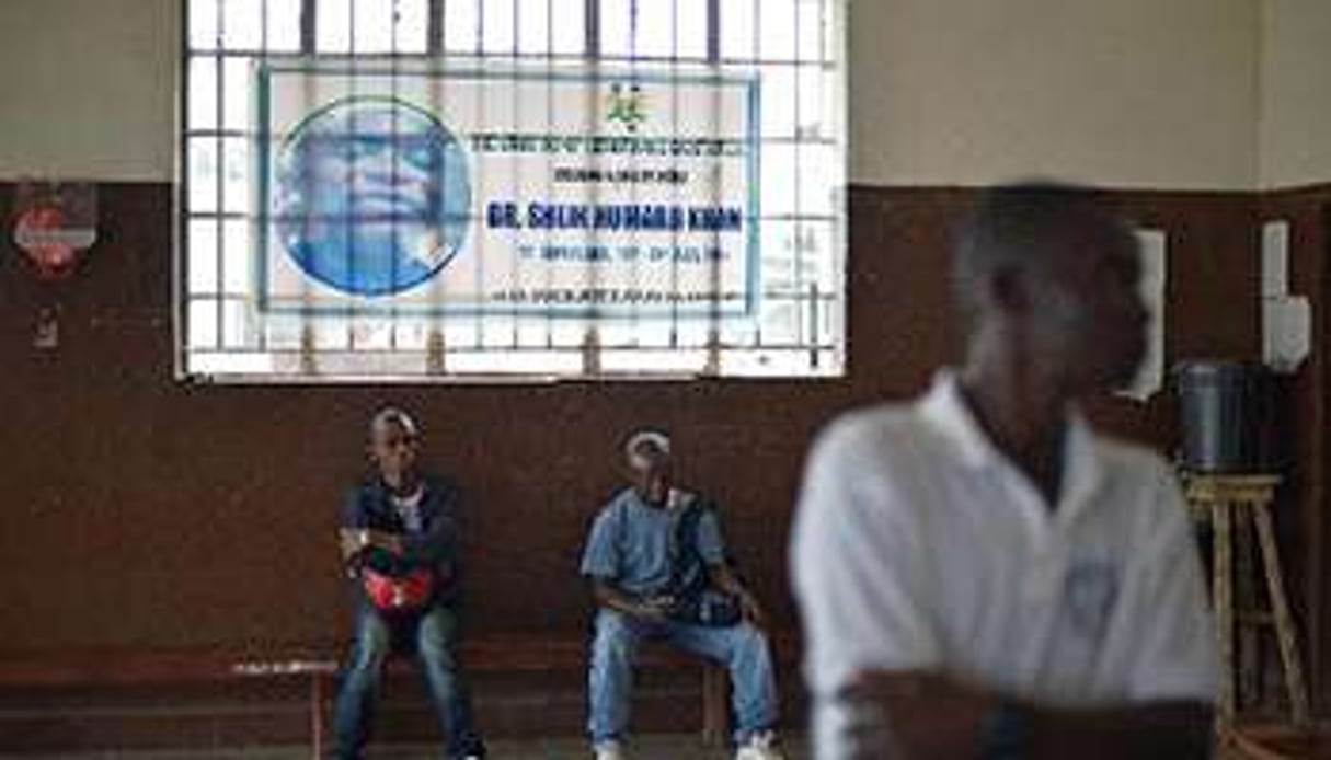 L’hôpital de Kenema au Sierra Leone, le 16 août 2014. © AFP