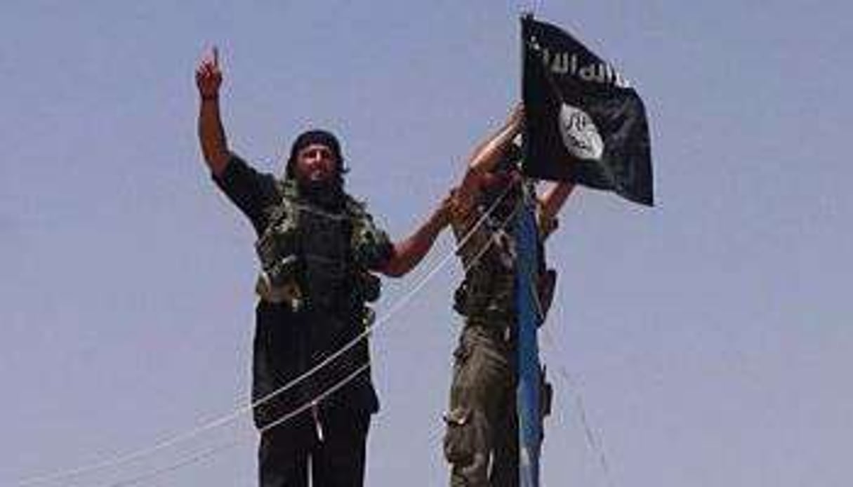 Photo d’archive extraite du compte twitter jihadiste Al-Baraka news le 11 juin 2014. © AFP