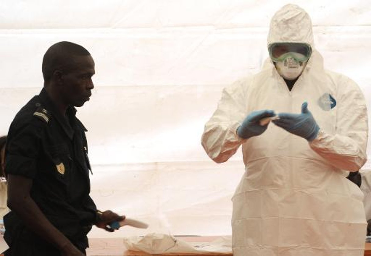 Premier cas d’Ebola au Sénégal, un jeune Guinéen © AFP