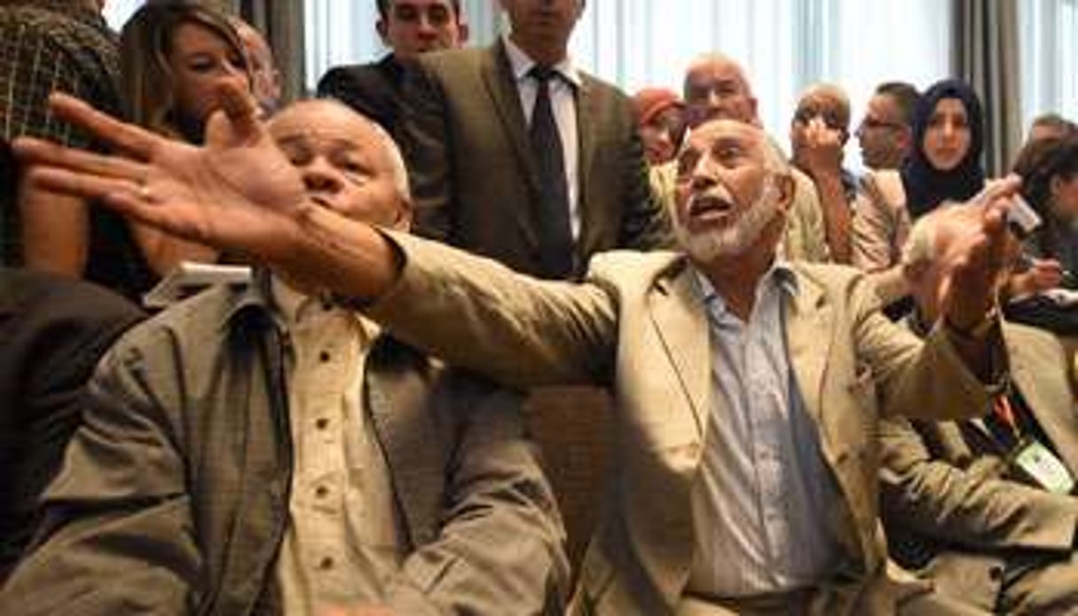 Au meeting du FLN, le 24 juin, Abdelaziz Belkhadem a fait un esclandre. © Farouk Batiche/AFP