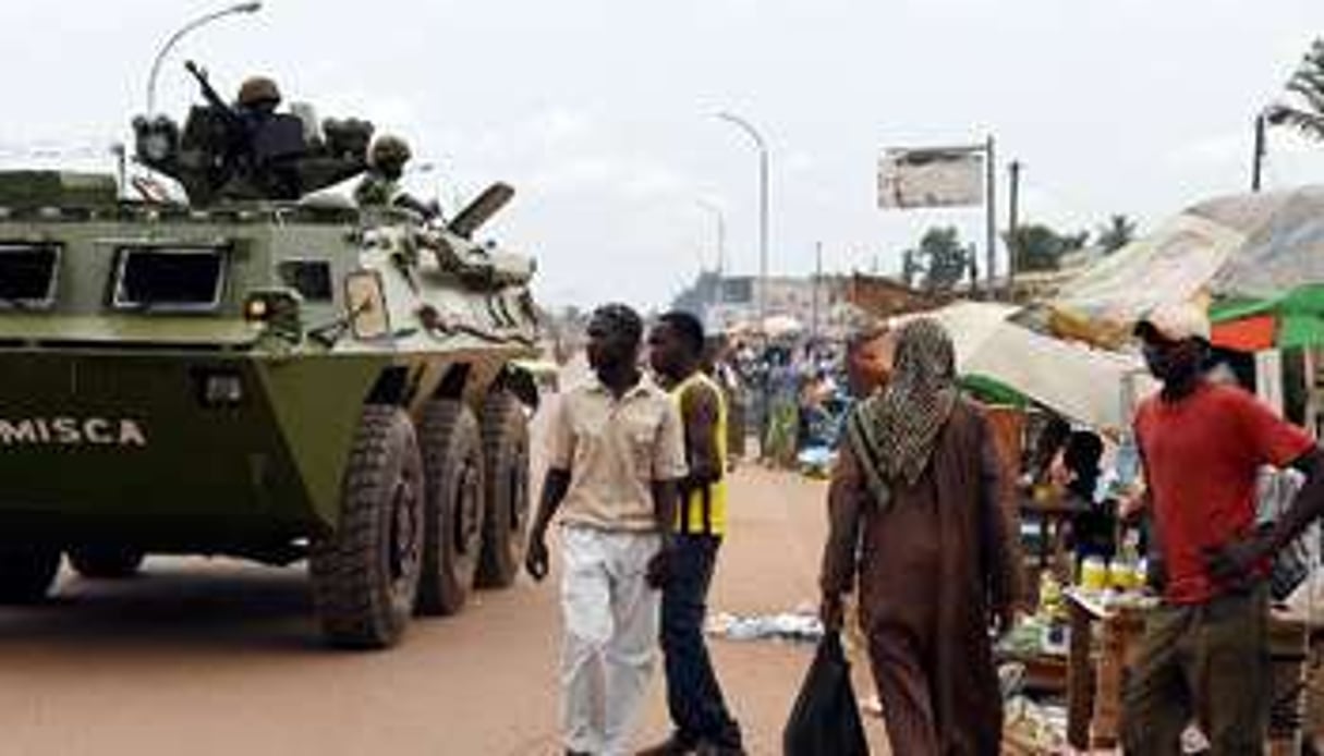 La Misca patrouillant dans un quartier musulman de Bangui, le 9 mai 2014 en Centrafrique. © Issouf Sanogo/AFP