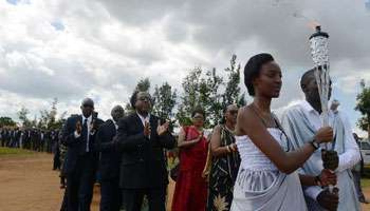 Une cérémonie du souvenir en hommage aux victimes du génocide rwandais. © AFP