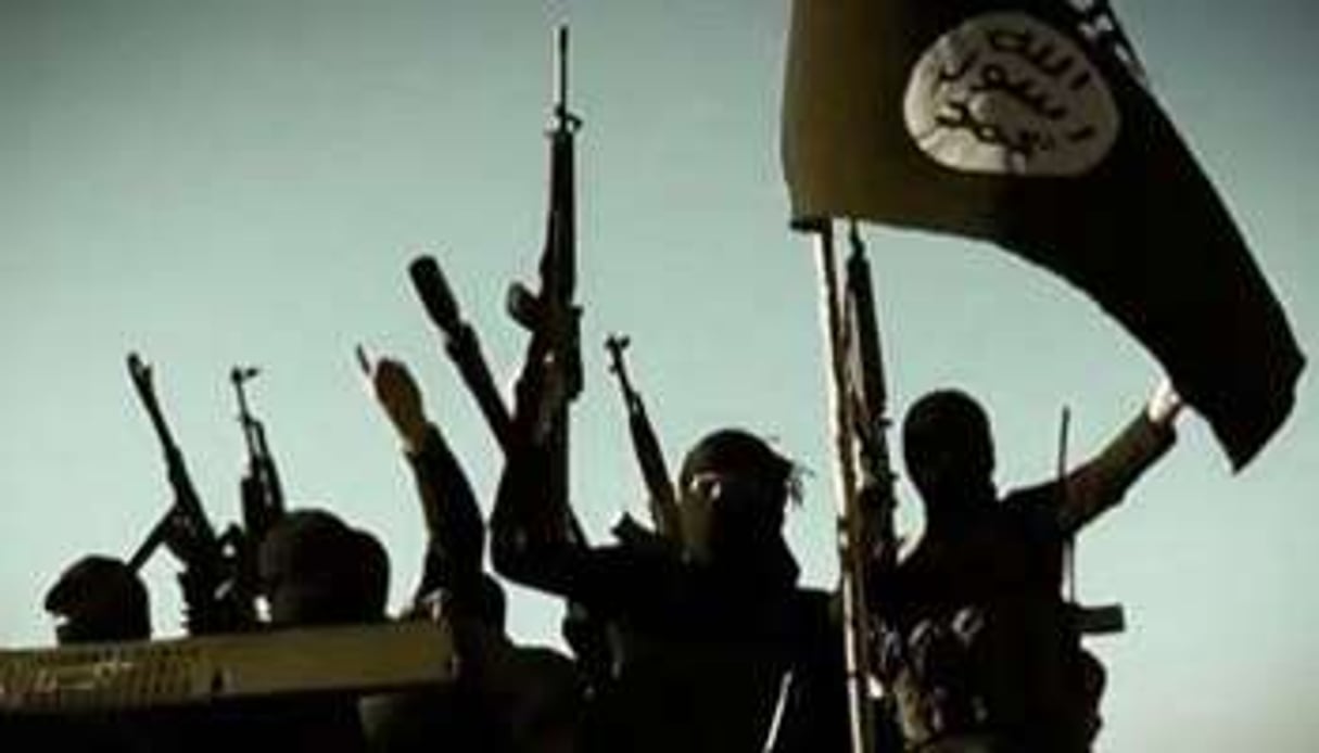 Capture d’une vidéo de propagande de l’État islamique, publiée le 17 mars 2014. © HO/AFP/AL-Furqan MEDIA