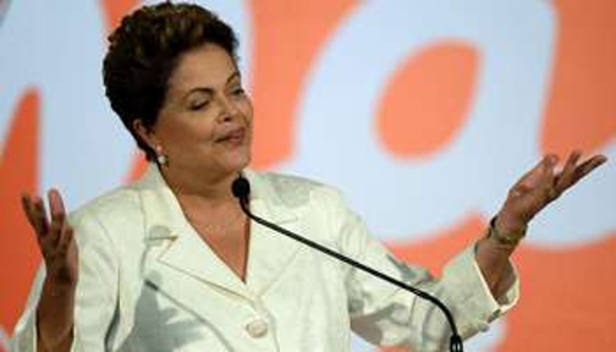 Dilma Rousseff à Brasilia, après le 1er tour de la présidentielle, le 5 octobre 2014. © AFP