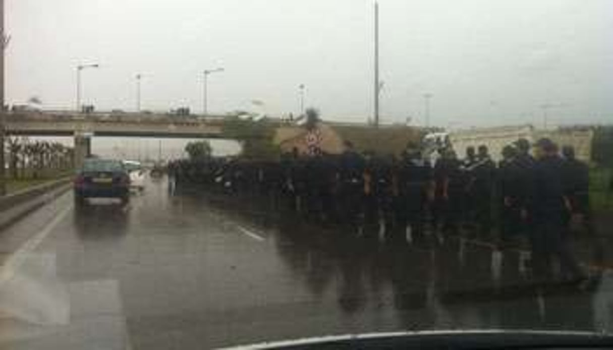 Manifestation de policiers à Alger, le 14 octobre. © DR