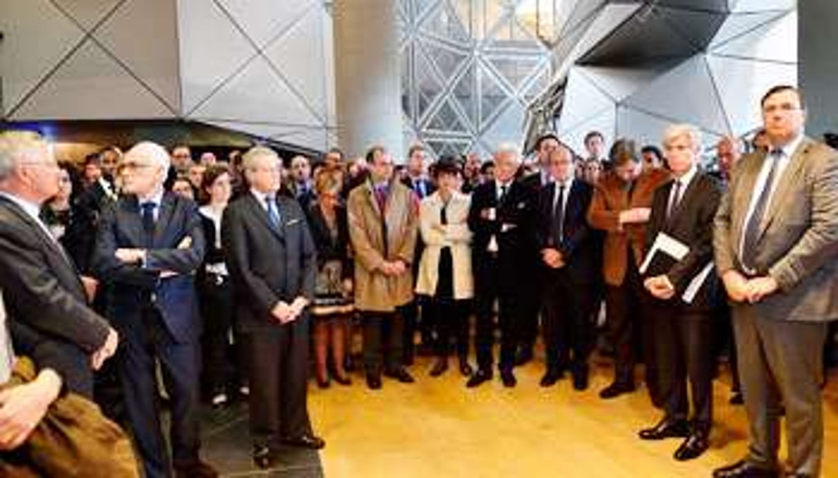 Thierry Desmarest (à g., de profil) et Patrick Pouyanné (à dr.) le 21 octobre 2014 à Paris. © Meigneux/SIPA