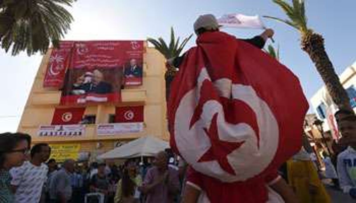 Des partisans de Nida Tounes à Hammam Lif. © AFP