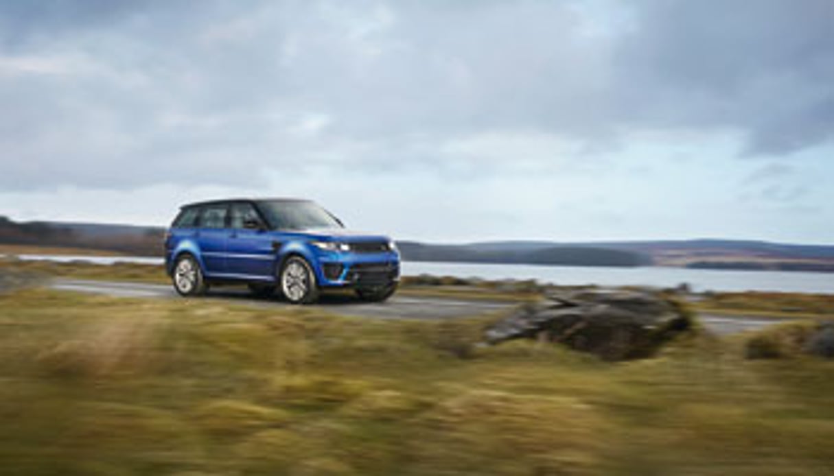 Les hautes performances de la Range Rover Sport SVR se paient au prix fort : 105 000 euros. DR