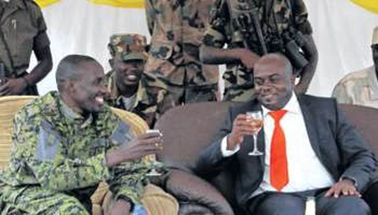 Sultani Makenga et Bertrand Bisimwa, chefs du M23. © AFP