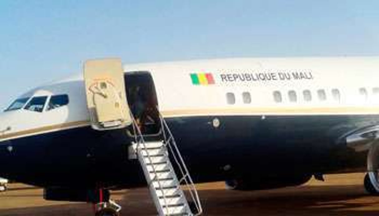 Le Boeing 737 de la présidence malienne. © DR