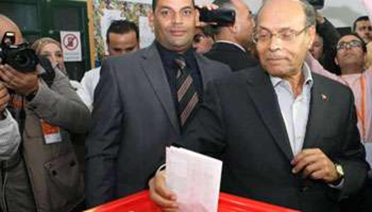 Moncef Marzouki vote, le 23 novembre. © BECHIR BETTAIEB / AFP
