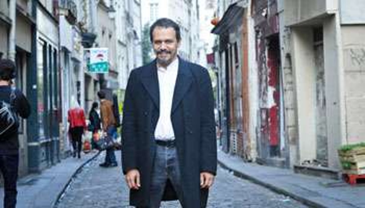 L’auteur d’Arab Jazz, dans la capitale française, le 16 octobre. © Vincent Fournier pour J.A.