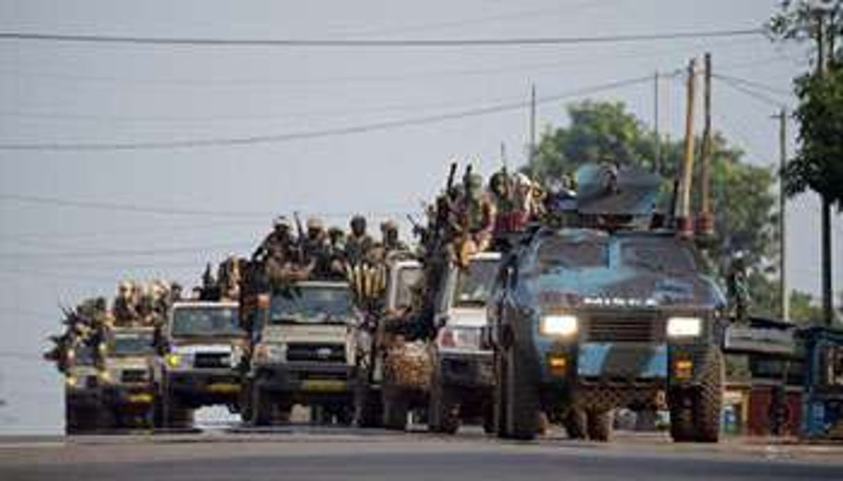 Des soldats tchadiens quittant Bangui, le 4 avril 2014. © AFP
