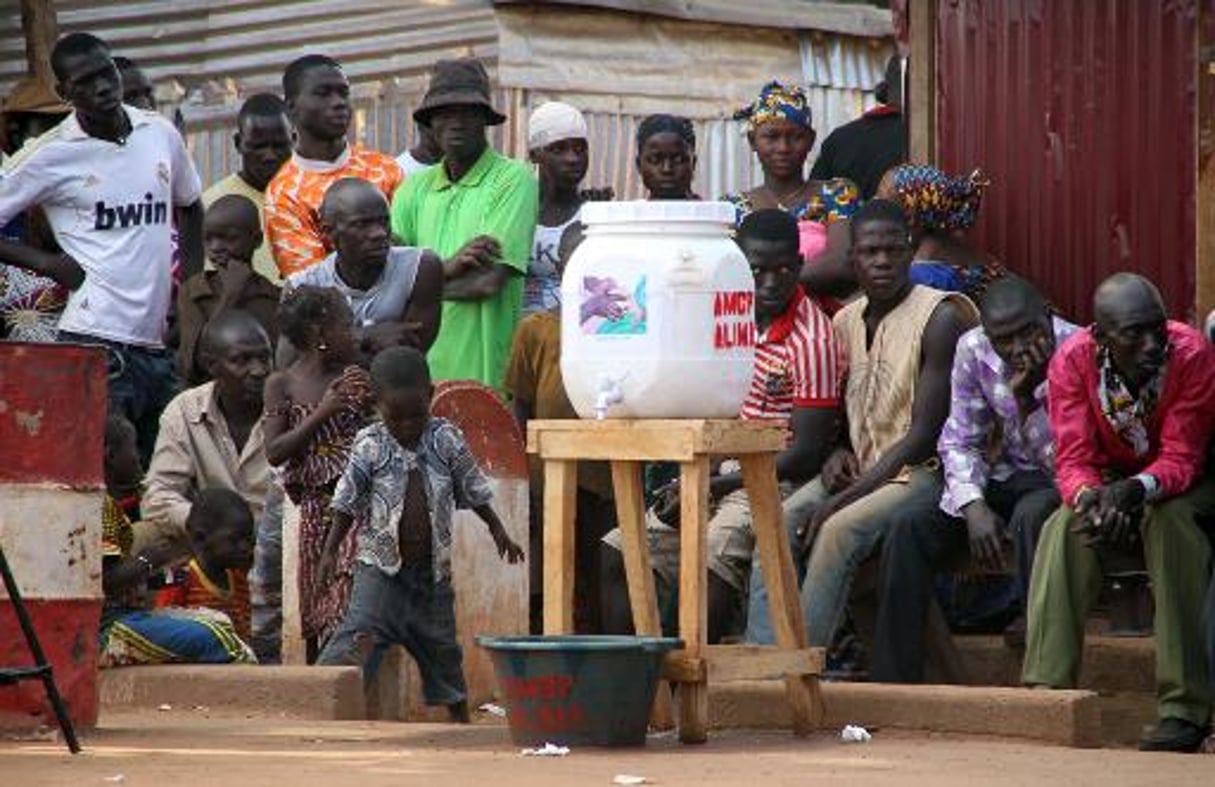 Ebola: le Mali est sorti de l’épidémie, la Guinée rouvre ses écoles © AFP