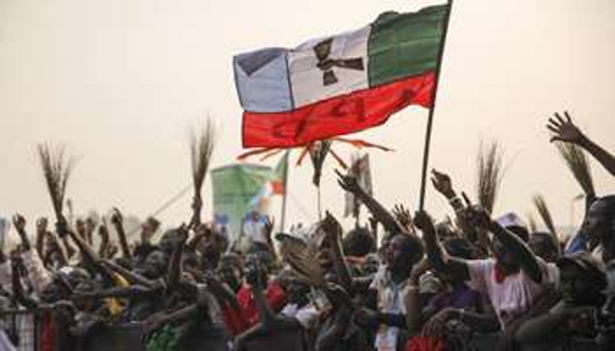 Des supporters du principal parti d’opposition nigérian l’APC lors d’une manifestation à Kaduna. © AFP