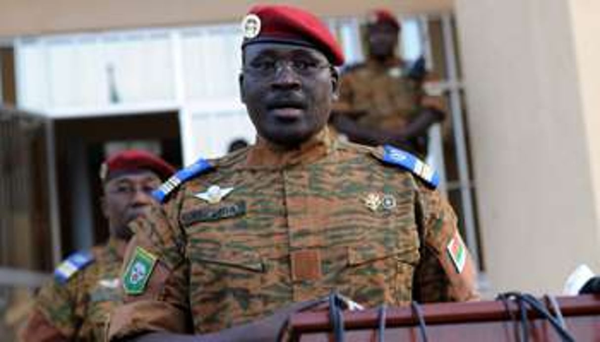 Yacouba Isaac Zida, le 19 novembre 2014 à Ouagadougou. © AFP