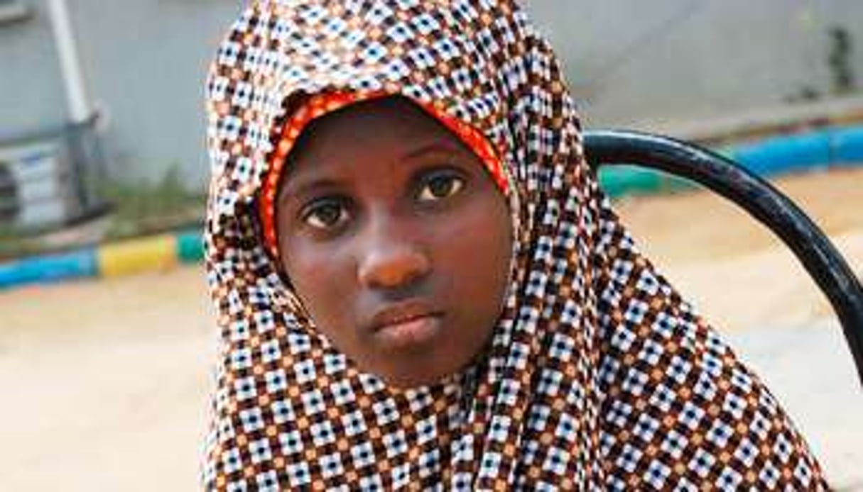 Zahra’u Babangida, 13 ans, arrêtée en décembre le corps ceint d’explosifs. © AP Photo/Sipa