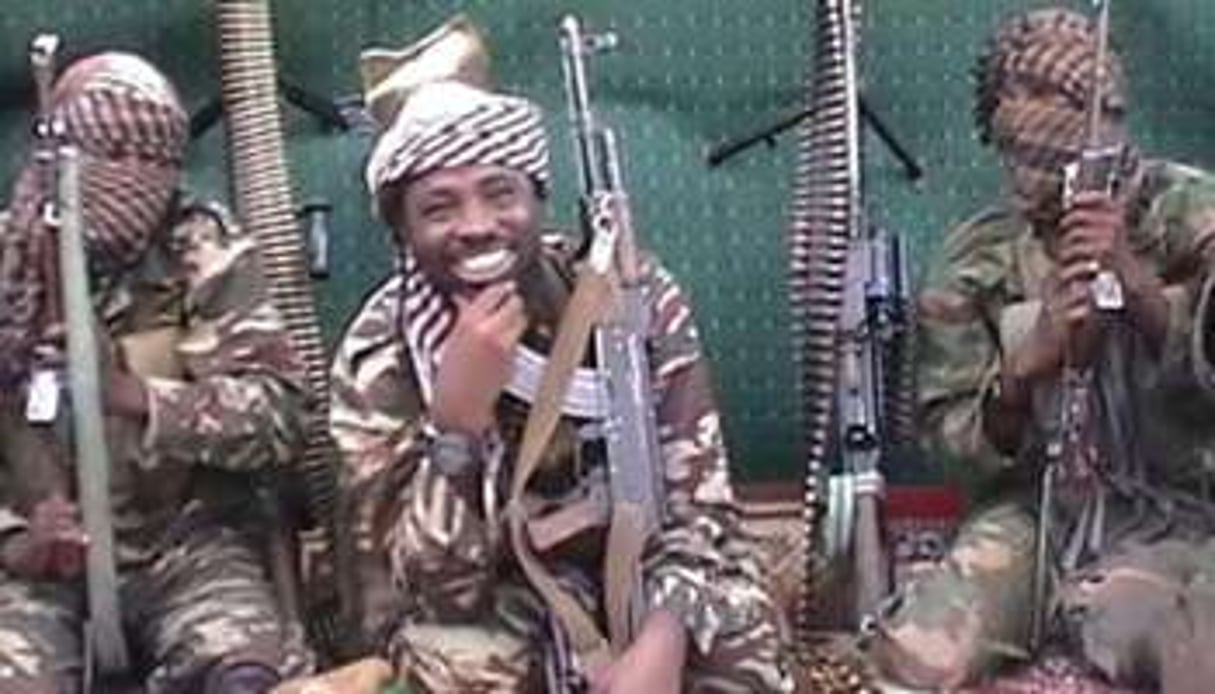 Abubakar Shekau, chef du groupe Boko Haram, dans l’une de ses vidéos de propagande. © AFP