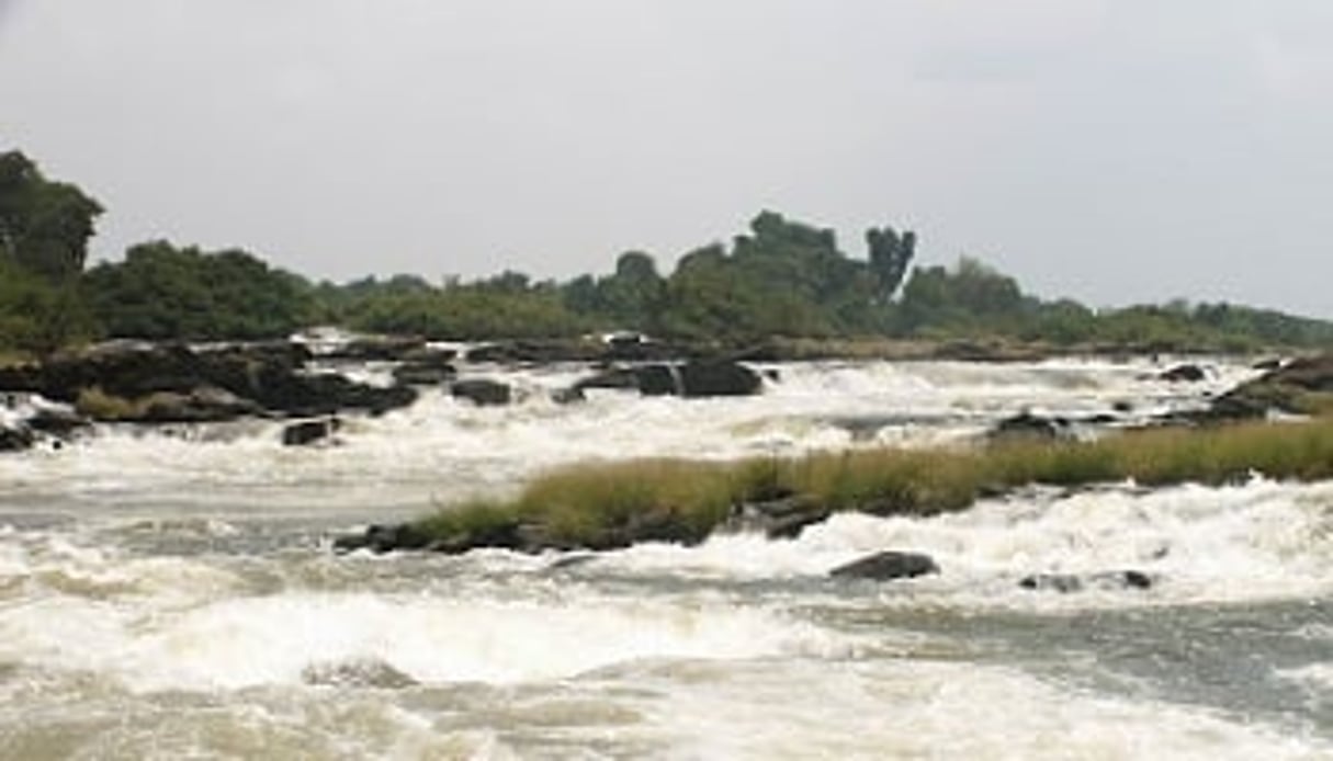 Le fleuve Sanaga sur lequel est construit le barrage de Nachtigal. © DR
