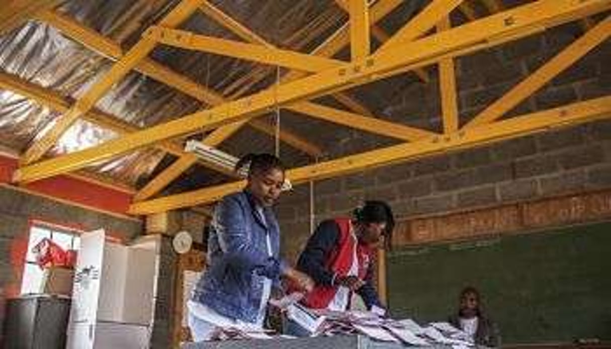 La Commission électorale indépendante (IEC) au Lesotho, le 1er mars 2015 à Maseru. © AFP