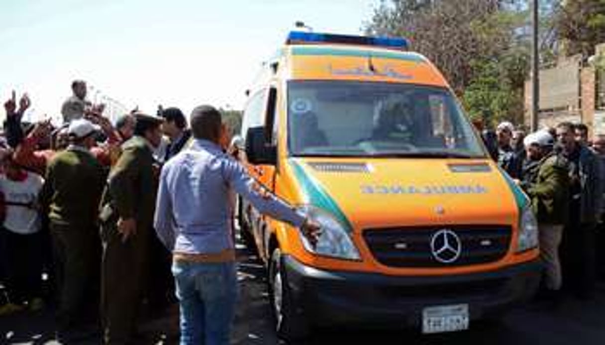 Une ambulance au Caire le 15 mars 2014. © AFP