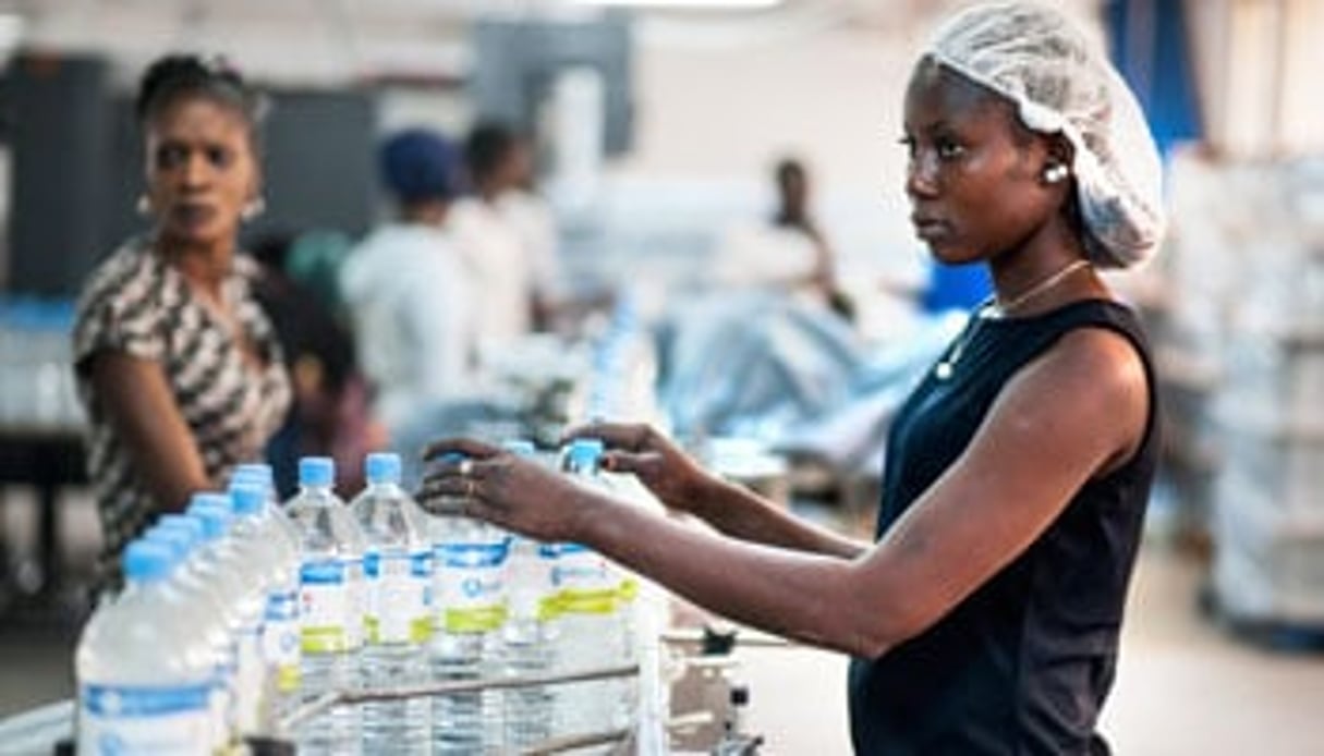 CBC purifie et reminéralise l’eau fournie par la Sénégalaise des eaux. © Sylvain Cherkaoui pour J.A