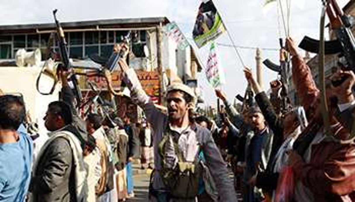 Des partisans du mouvement Houthi à Sanaa, le 1er avril 2015. © Mohammed Huwais/AFP