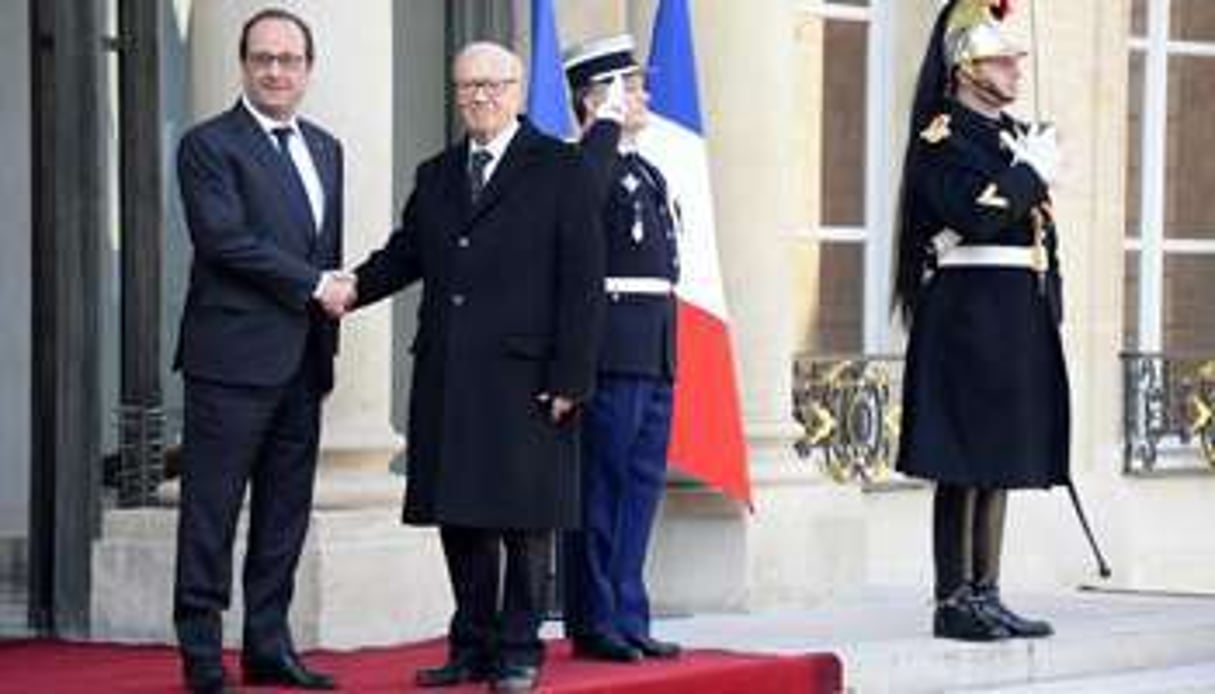 Béji Caïd Essebsi et François Hollande à l’Élysée, le 7 avril 2015. © AFP/Bertrand Guay