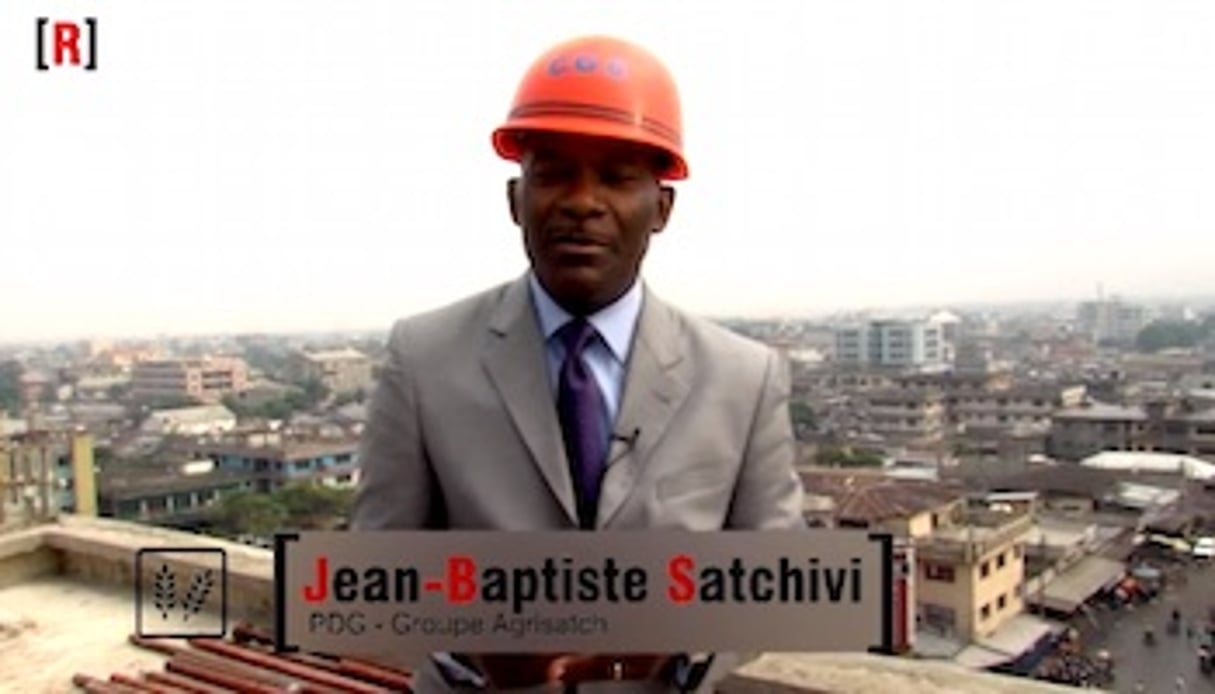 Jean-Baptiste Satchivi sur le toit du futur siège social de son groupe. © Reussite