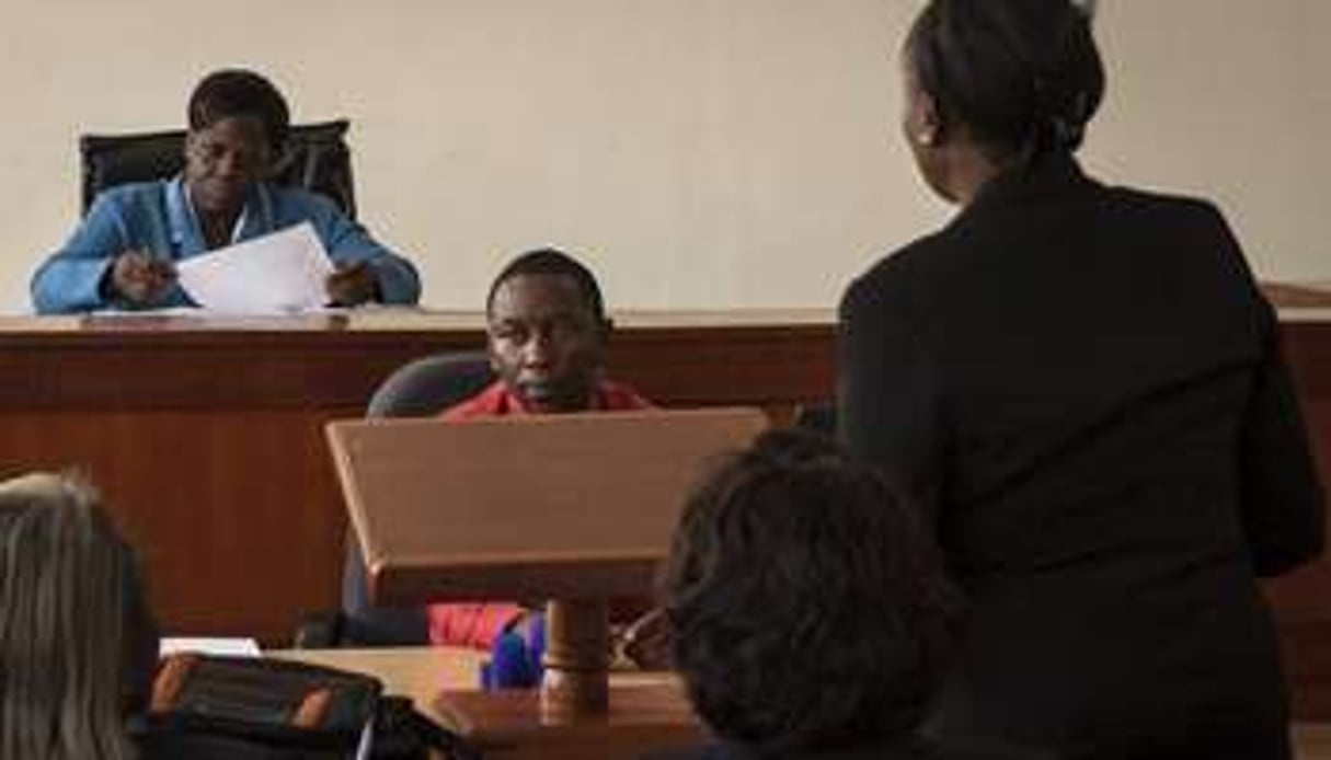 Ouverture du procès sur le viol de Liz, le 24 juin 2014 à Nairobi. © Nichole Sobecki/AFP