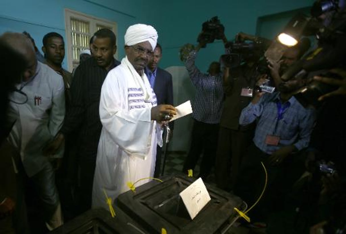 Elections au Soudan: Omar el-Béchir qualifie les critiques internationales de « colonialistes » © AFP