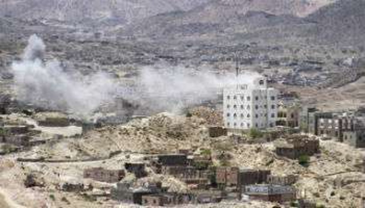 Affrontements près de Taëz entre des houthistes et des partisans du président en exil. © Taha Saleh-AFP