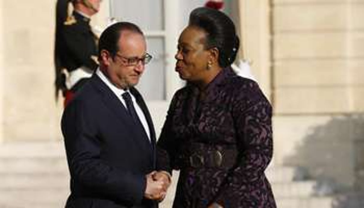 François Hollande reçoit le 27 mai 2015 à l’Elysée Catherine Samba-Panza. © AFP