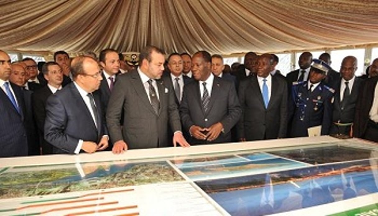 Le projet prévoit la construction d’une marina dans la baie de Cocody. Il a été présenté au roi Mohammed VI et au président Alassane Ouattara. © Gouv.ci/Twitter