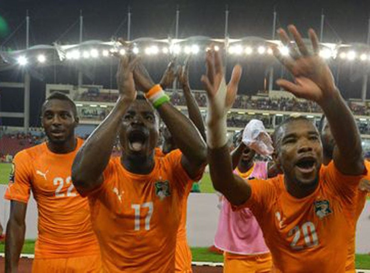 Issouf Sanogo/AFP © Les Ivoiriens, après leur victoire contre l’Algérie en quart de finale de la CAN 2015.
