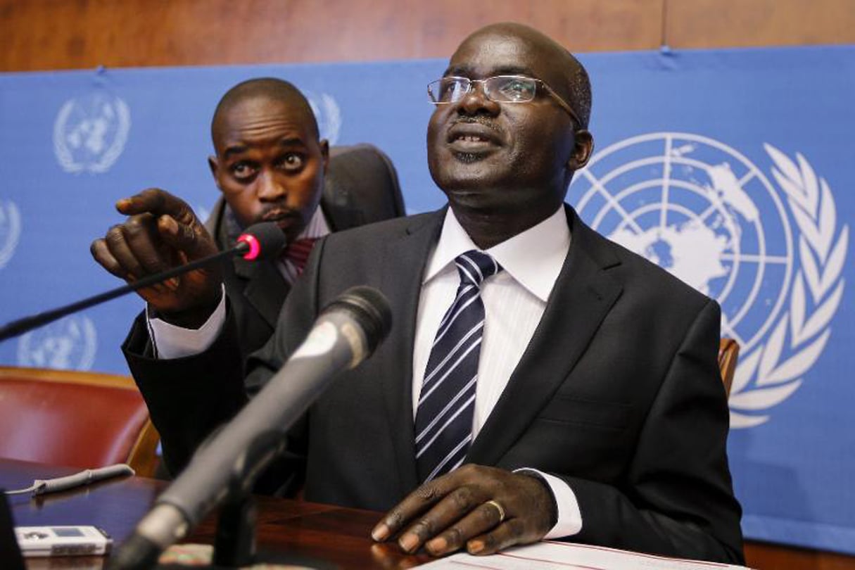 Le 2e vice-président du Burundi, Gervais Rufyikiri, lors d’une conférence de presse le 29 octobre 2012 à Genève. © Fabrice Coffrini/AFP