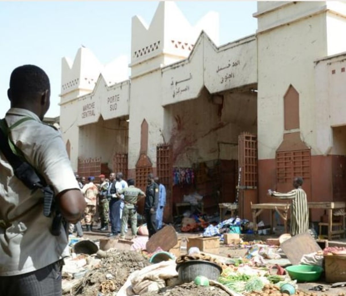 Le 11 juillet 2015 sur le marché central de N’Djamena, où un attentat suicide a fait au moins 15 morts. © Brahim Adji/AFP