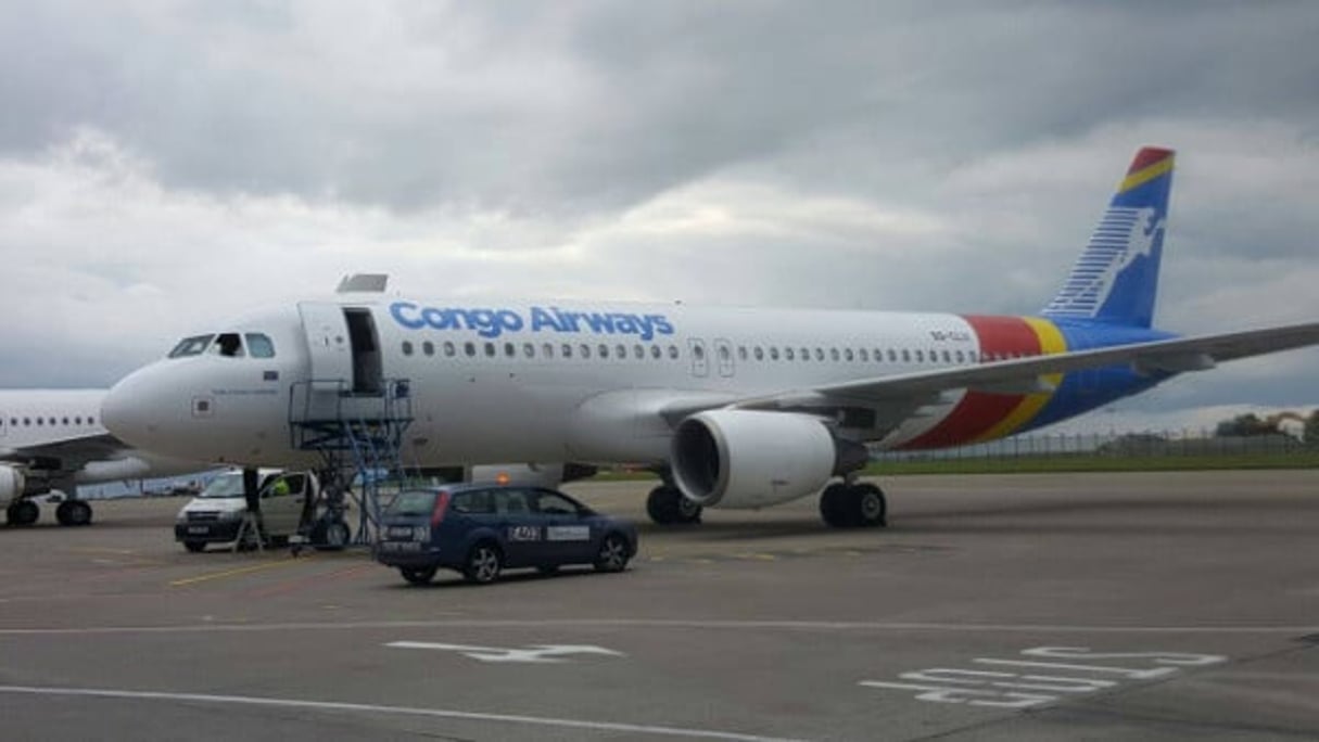 Le premier Airbus A320 de Congo Airways, réceptionné fin juillet 2015 à Kinshasa. © Facebook/Congo Airways