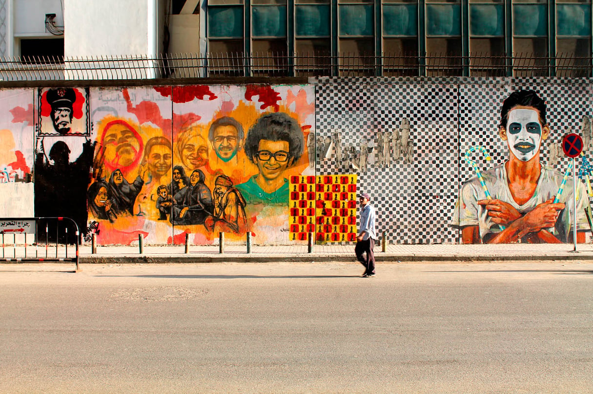 Rue Mohamed-Mahmoud, où 51 manifestants sont tombés sous les balles de la police en novembre 2011, les artistes entretiennent la flamme de la contestation. &copy; Laurent de Saint Périer pour J.A.