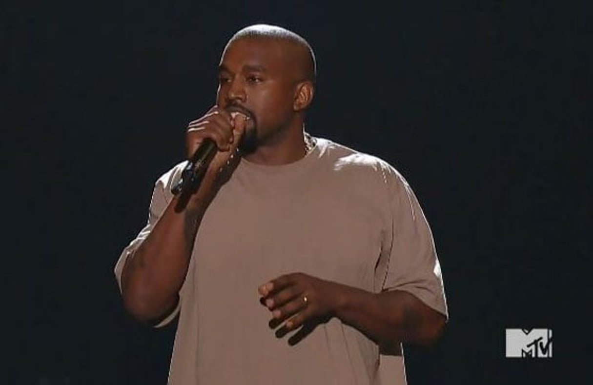 Le rappeur Kanye West lors de la cérémonie des MTV Video Music Awards, dimanche 30 août. © Capture d’écran MTV.
