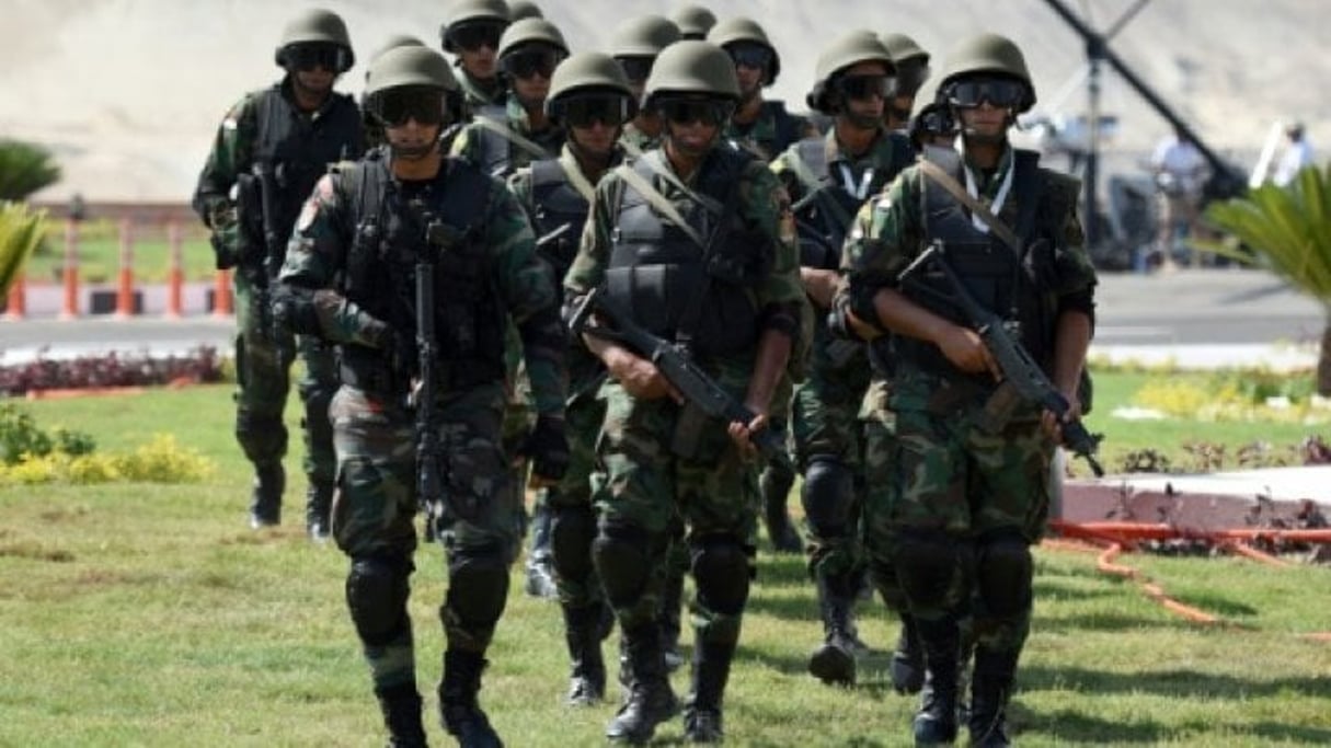 Des soldats égyptiens le 6 août 2015. © AFP