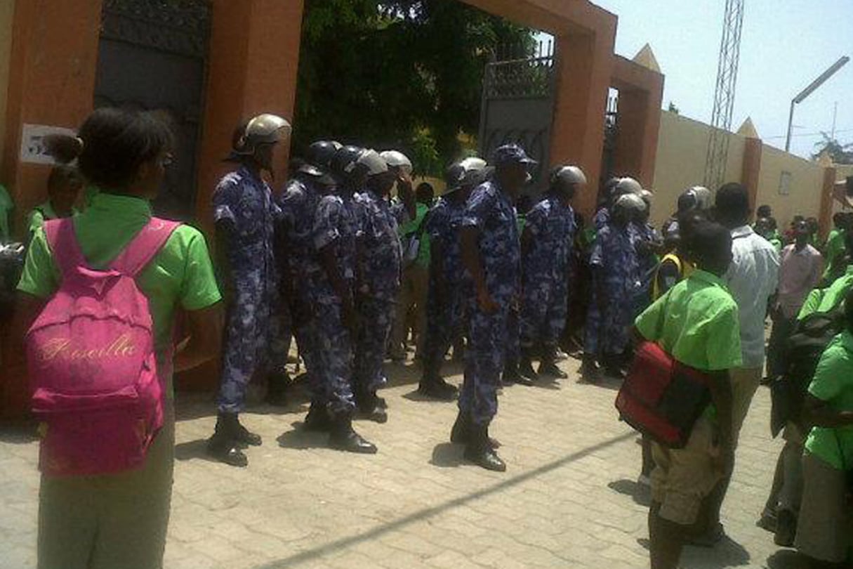 Une école du centre de Lomé « attaquée » par grévistes en avril 2013 © DR