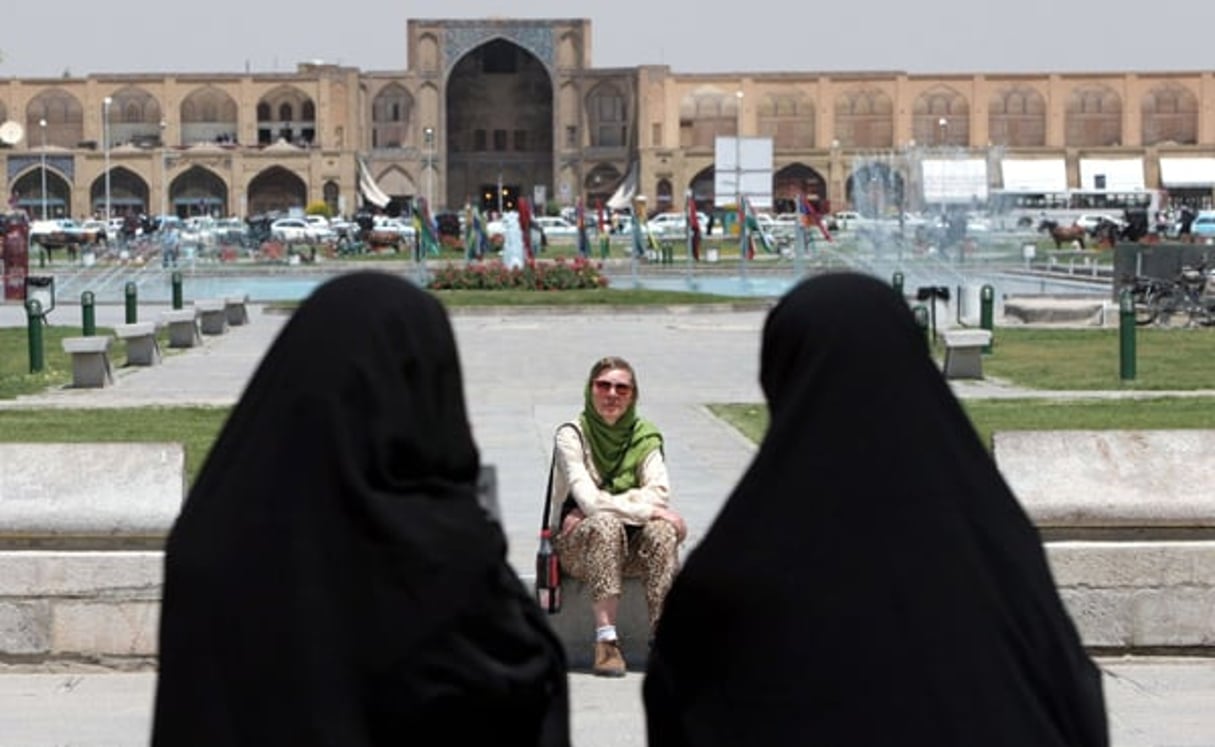 Des iraniennes à Isfahan, à 400 km au Sud de Téhéran © Hasan Sarbakh/AP/SIPA