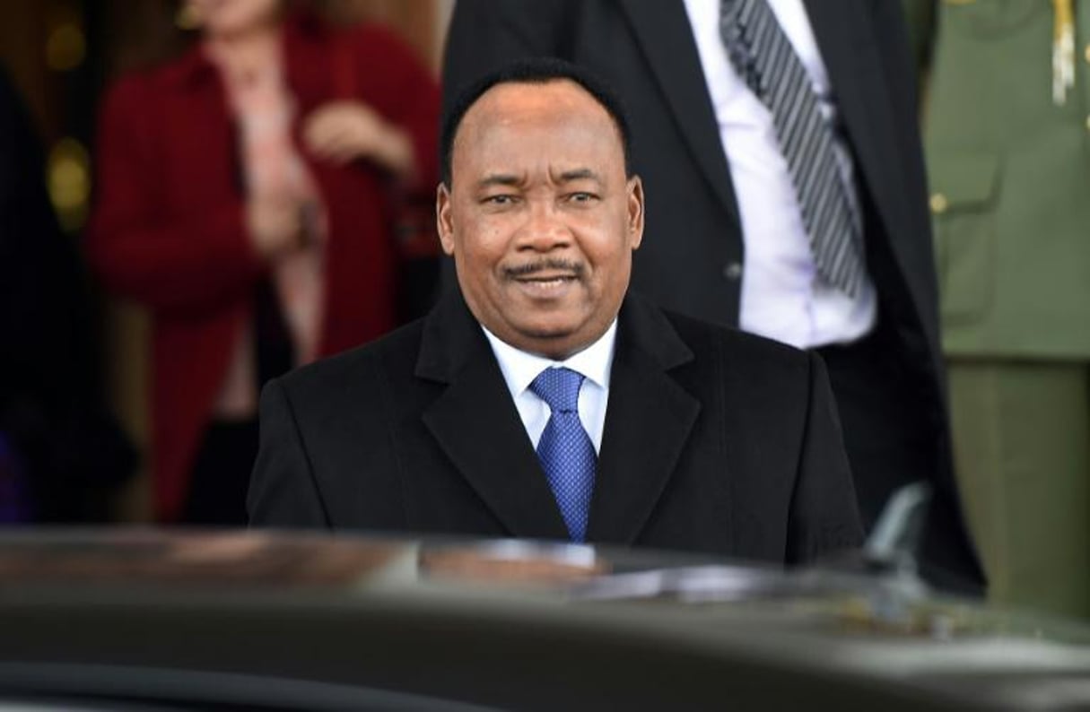 Le président du Niger, Mahamadou Issoufou, le 25 janvier 2015 à Alger. © Farouk Batiche