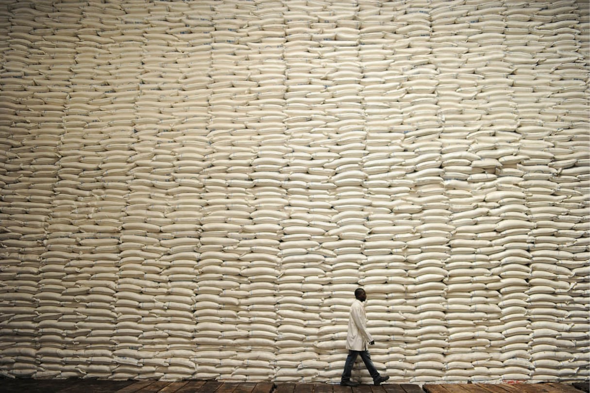 La farine est le deuxième pilier du groupe (ici, le magasin de la SGMC, sa filiale camerounaise, à Douala). © SOMDIAA