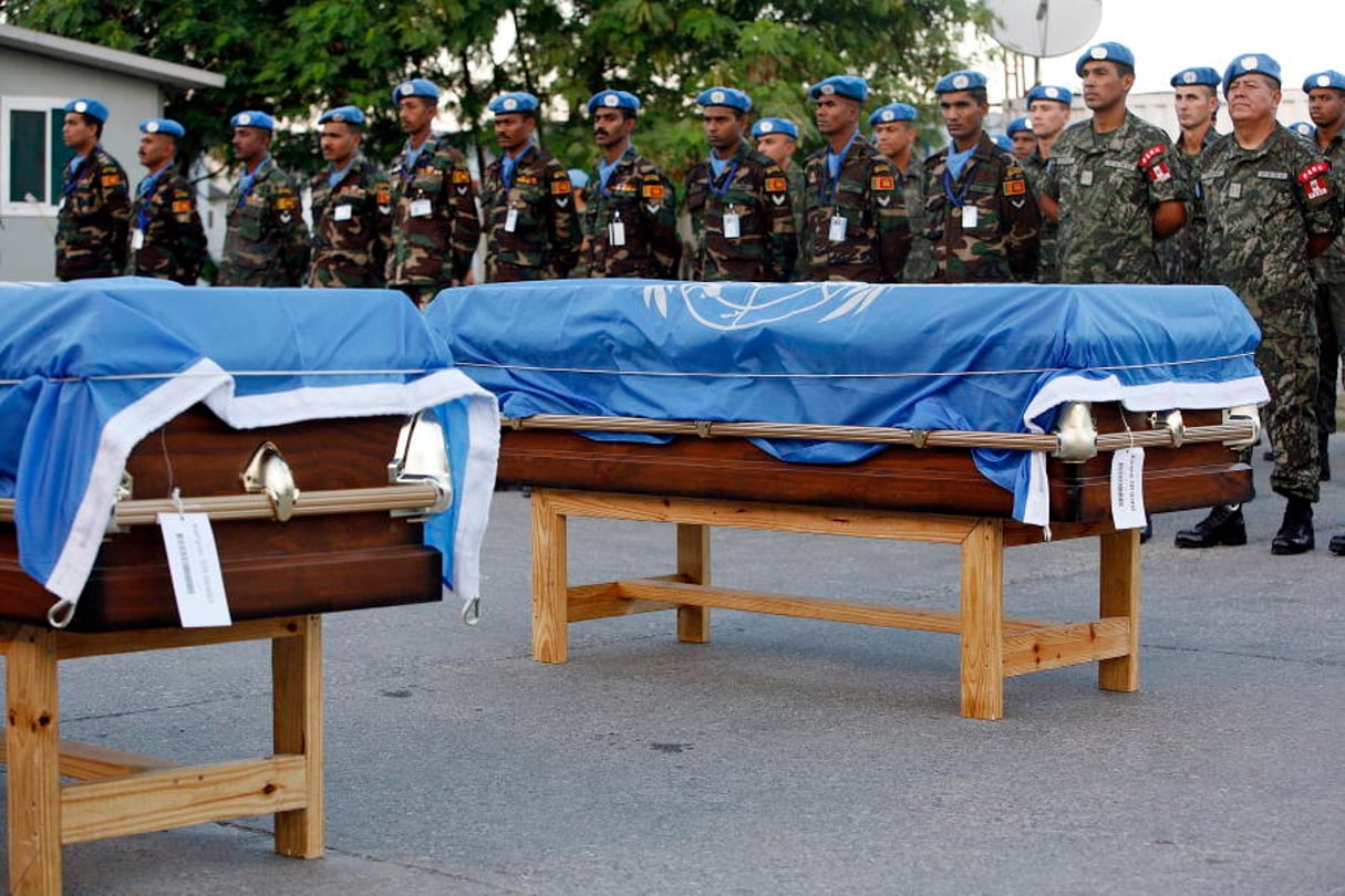 Une cérémonie de La Minustah après la mort de  ses membres dans le séisme de janvier 2010. © Nations unies / CC