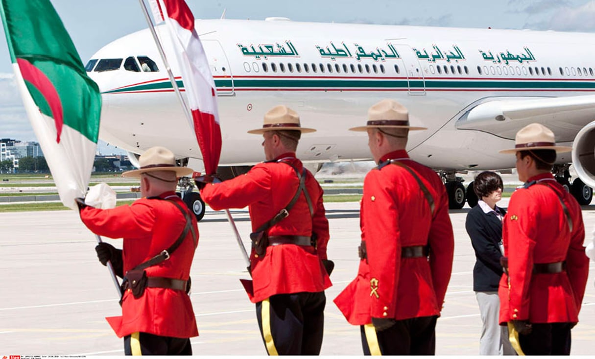 L’Airbus présidentiel à l’aéroport de Toronto, au Canada, en juin 2010. © PAUL CHIASSON/AP/SIPA