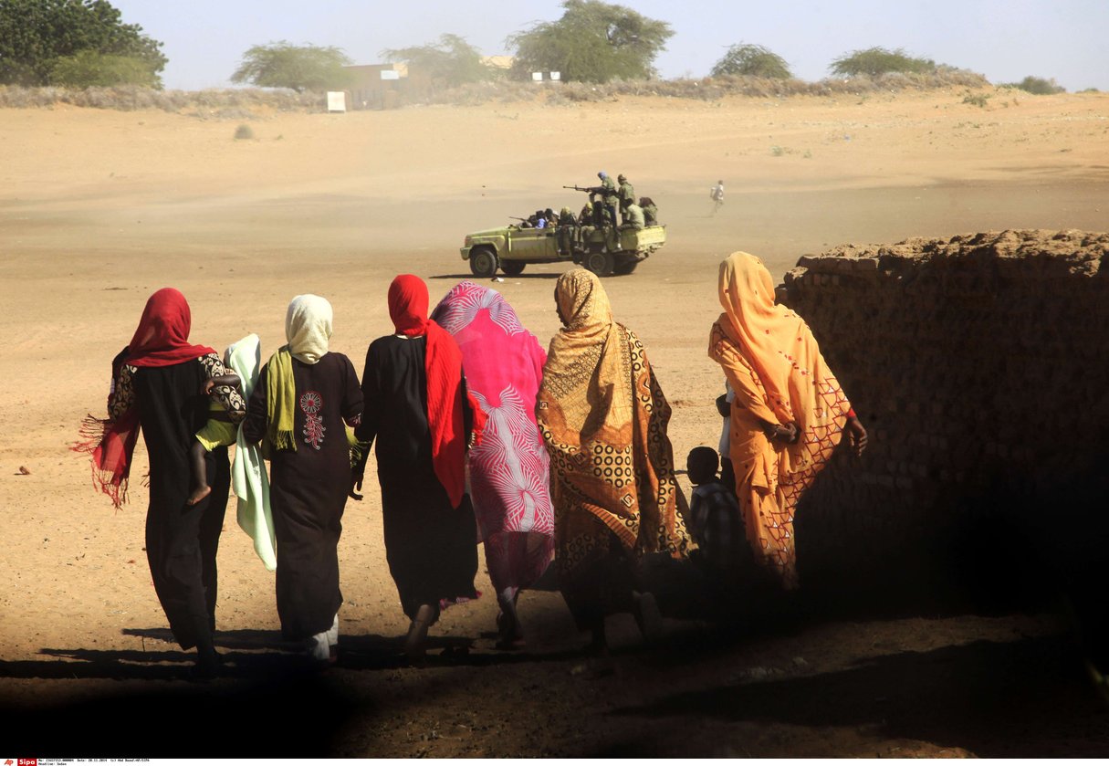 Près de Tabit, un village du Nord du Darfour, en 2014. © Abd Raouf/AP/SIPA