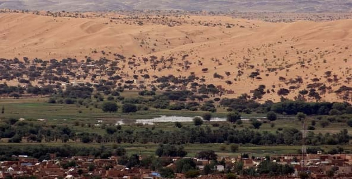 Une plaine entre Moudjeria et Tidjikja, en Mauritanie © Groundhopping Merseburg/FlickrCC